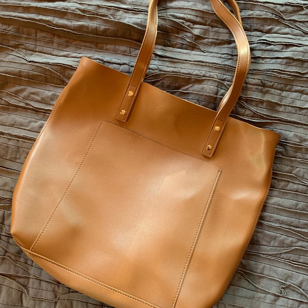 beautiful leather shoulder/tote bag